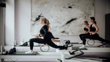 Geberit Sanitärtechnik im Pilates Studio June. (c) Niklas Stadler