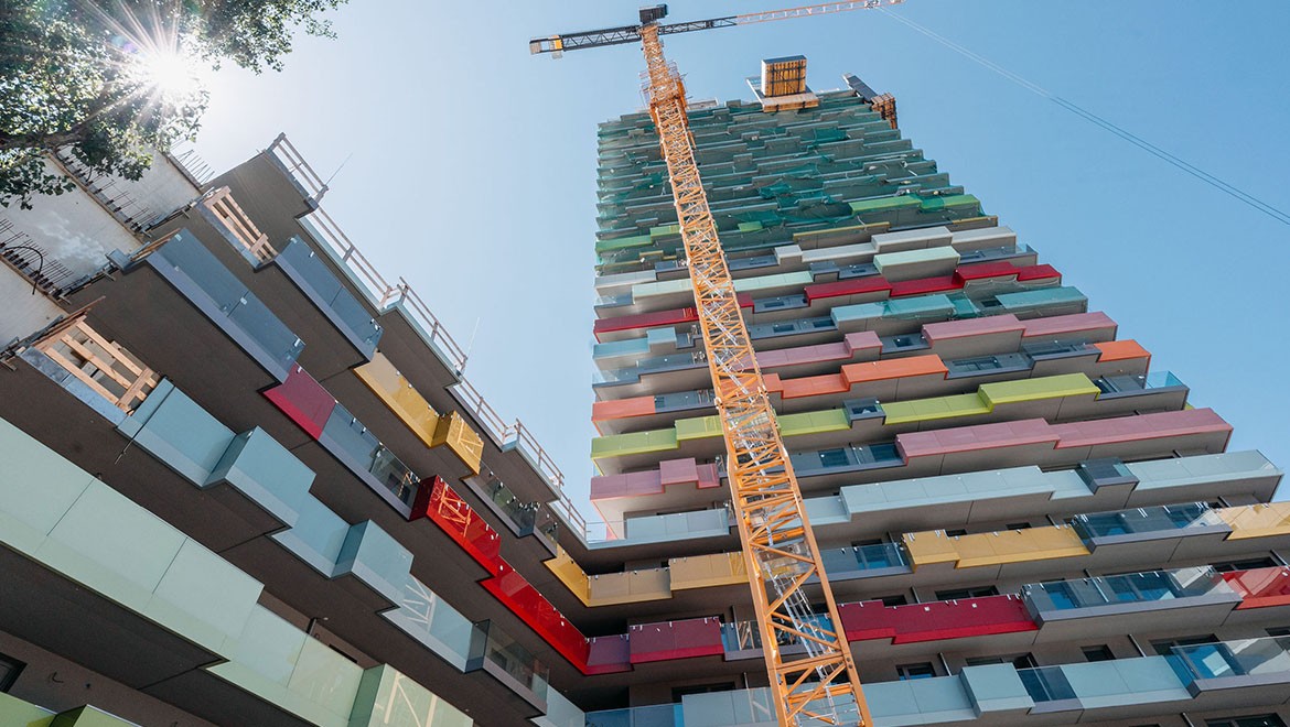 Wohnhochhaus in Wien mit Geberit Silent-Pro SuperTube (c) Geberit/Tobias Singer