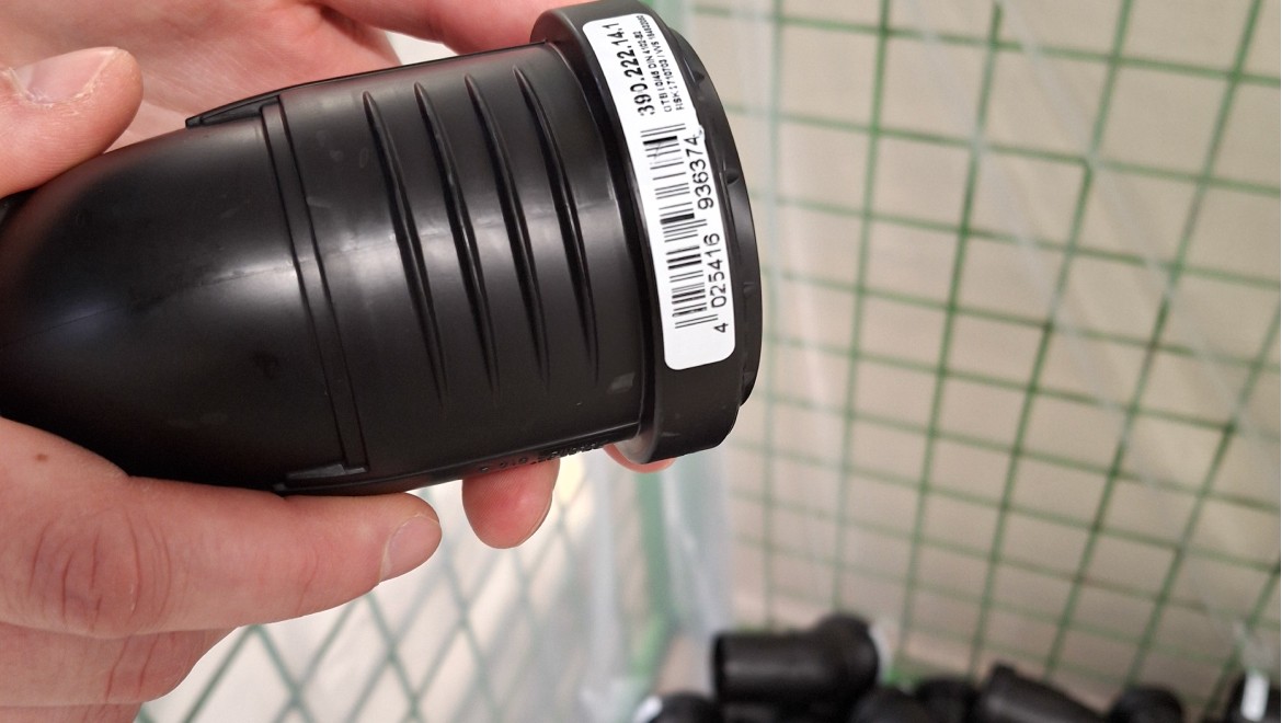 Geberit Produkt mit Etikett